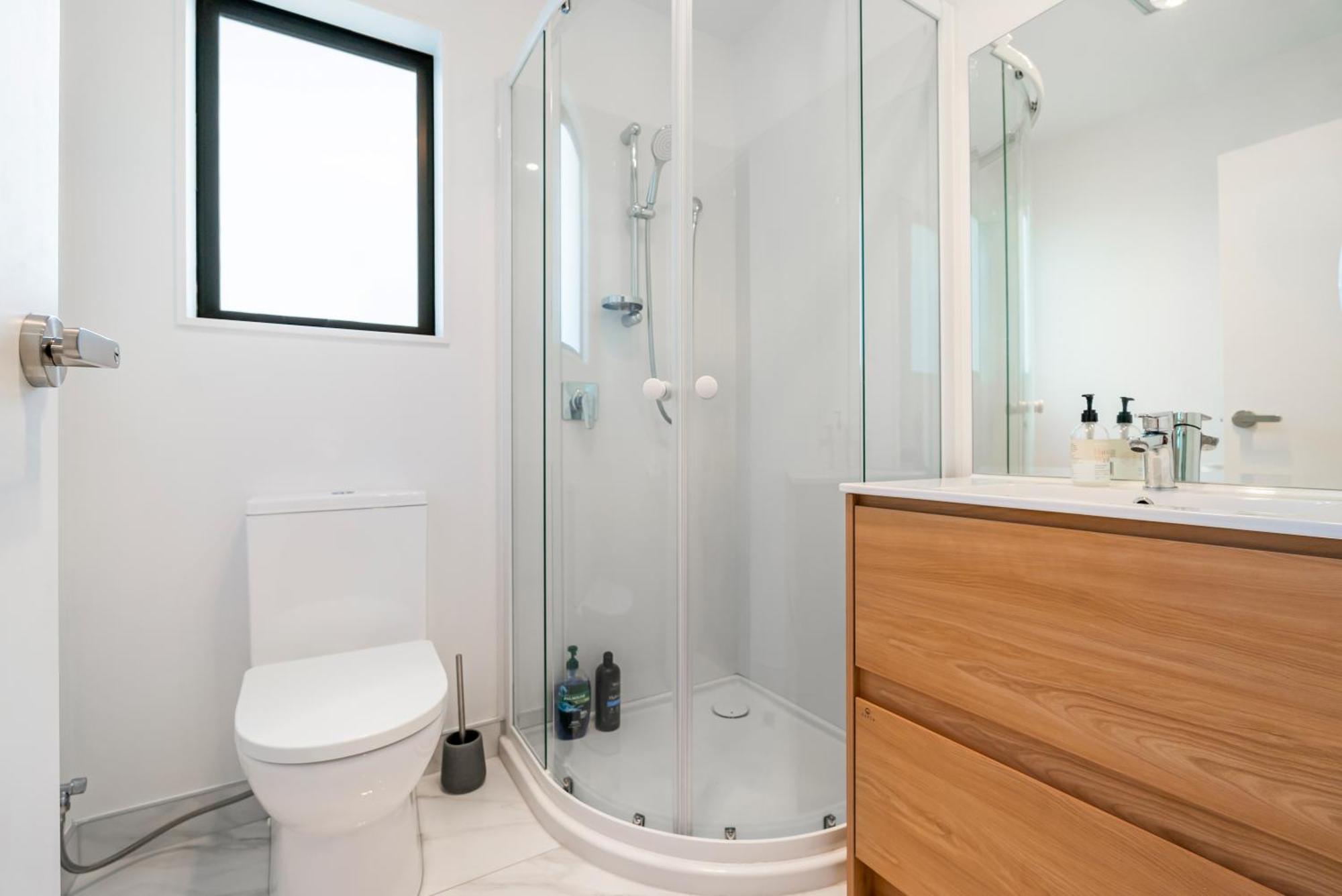 Cozy Brand New Townhouse 18 Villa Оукланд Екстериор снимка